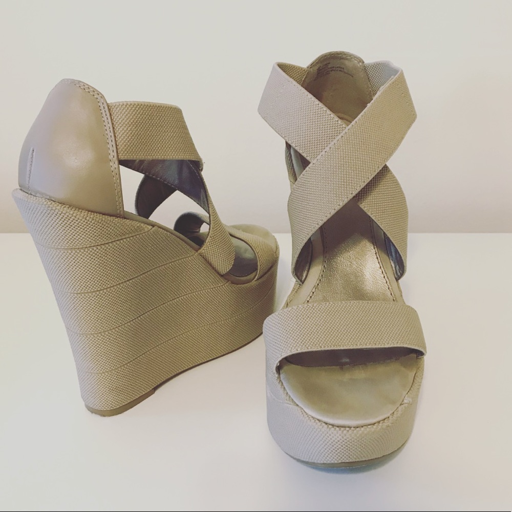 MIA PAPPARAZZI Wedge Sandals